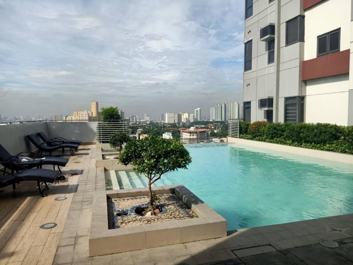 The Sentinel Residences Кесон-Сити Экстерьер фото